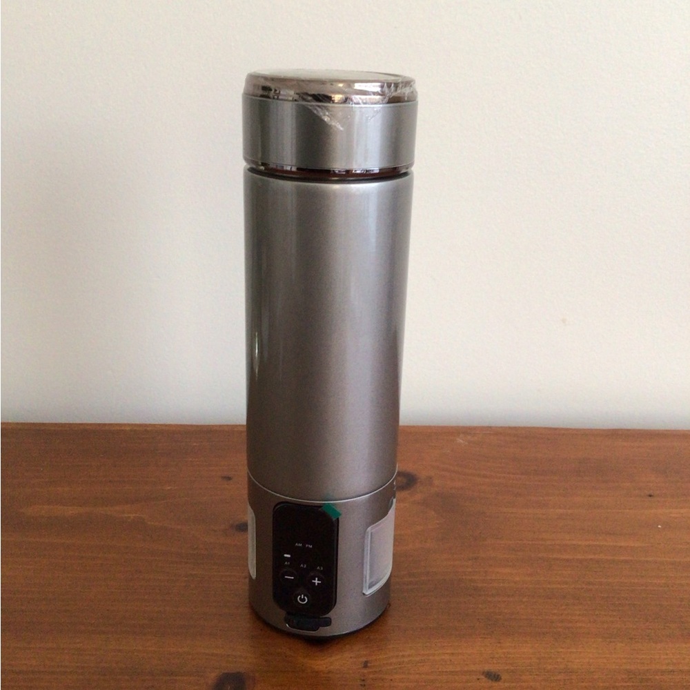 Open Box e-Pill Smart Stainless Steel Water Bottle and Medicine Reminder